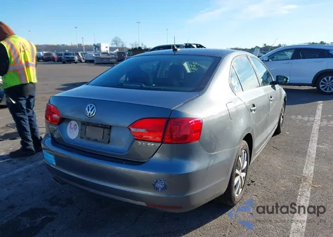 2013 Volkswagen Jetta 2.5L Se z USA, uszkodzony, nr VIN 3VWDP7AJ6DM281749